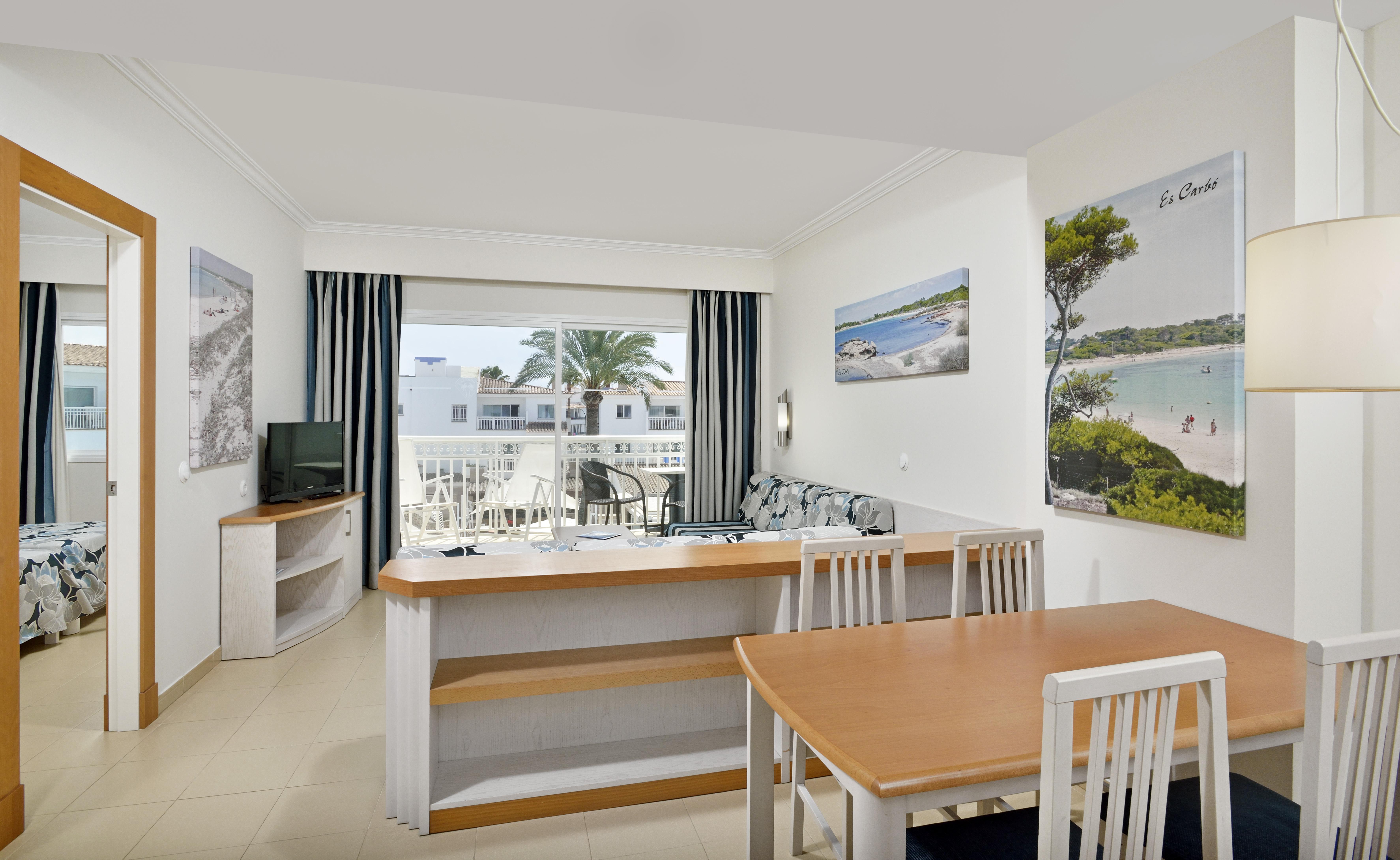 Aparthotel Isla De Cabrera Colonia de Sant Jordi ภายนอก รูปภาพ