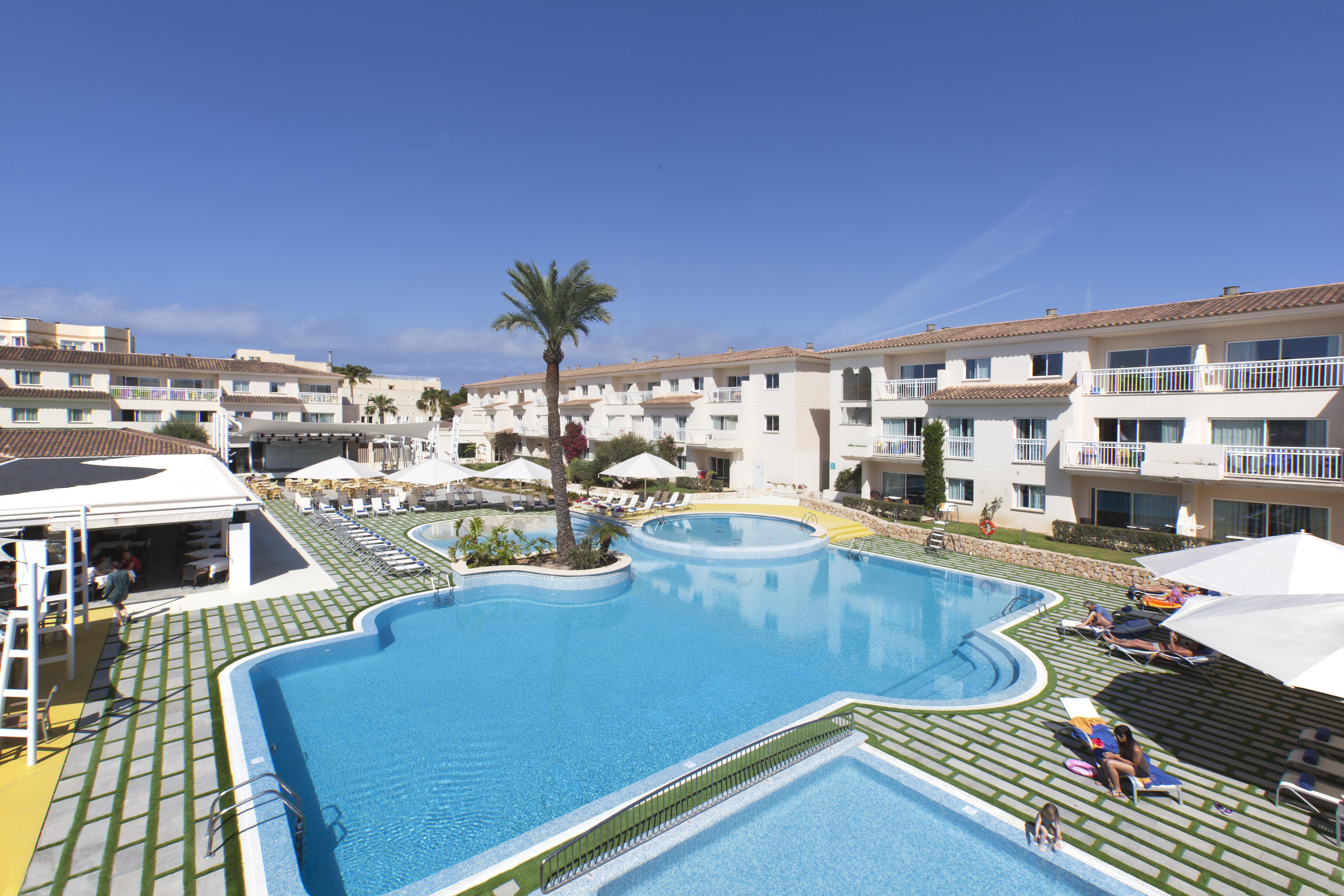 Aparthotel Isla De Cabrera Colonia de Sant Jordi ภายนอก รูปภาพ